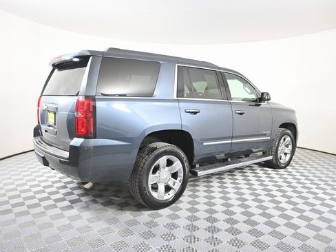 Used 2019 Chevrolet Tahoe LT w/ LT Signature Package image 6