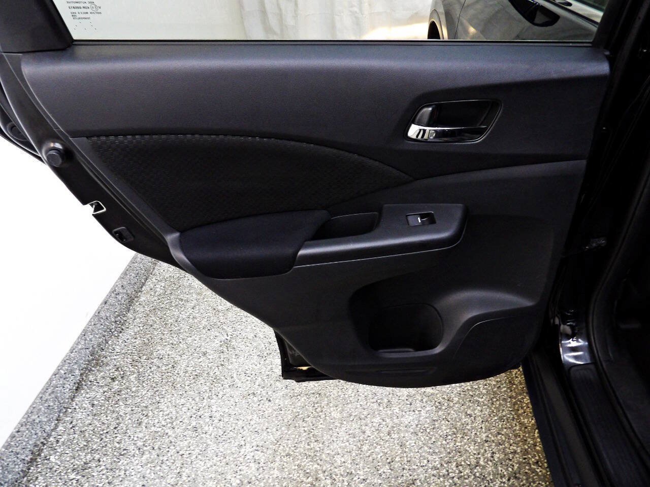 Used 2016 Honda CR-V EX image 9