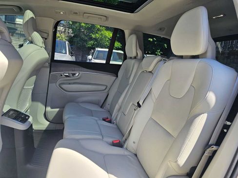 Certified 2025 Volvo XC90 T8 Plus w/ Protection Package Premier AWD/4WD image 18