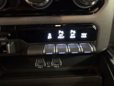 Used 2026 RAM 1500 Big Horn w/ Night Edition AWD/4WD image 25