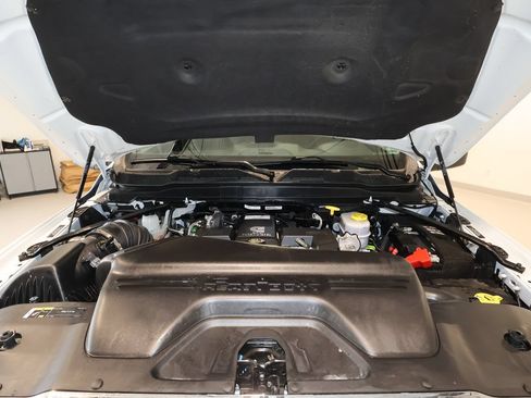 Used 2024 RAM 3500 Laramie w/ Towing Technology Group AWD/4WD image 31