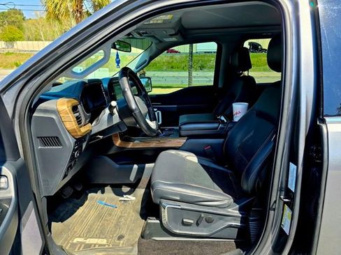 Certified 2022 Ford F150 Lariat image 7