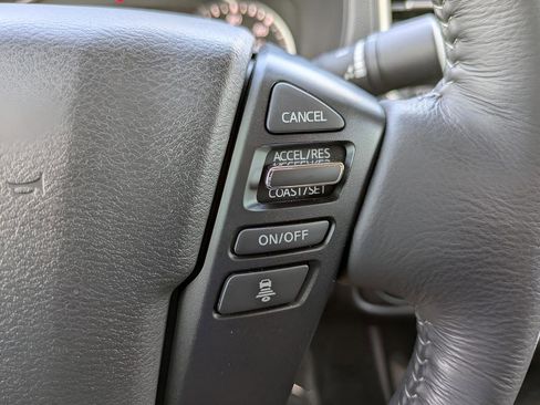 Used 2024 Nissan Frontier SV w/ SV Convenience Package RWD image 21