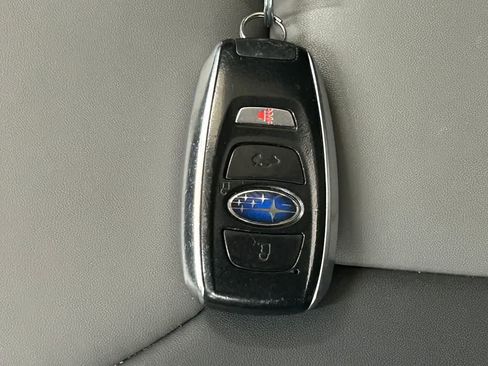 Used 2022 Subaru Crosstrek 2.5i Sport AWD/4WD image 19