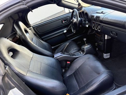 Used 2003 Toyota MR2 image 20