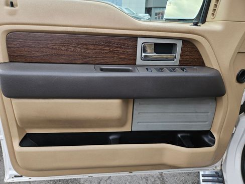 Used 2013 Ford F150 Lariat w/ Lariat Chrome Pkg AWD/4WD image 14