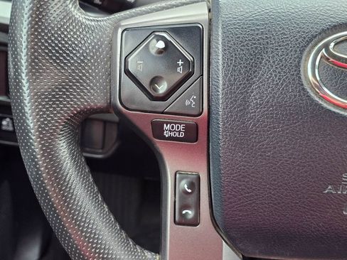 Used 2019 Toyota Tacoma TRD Sport AWD/4WD image 20