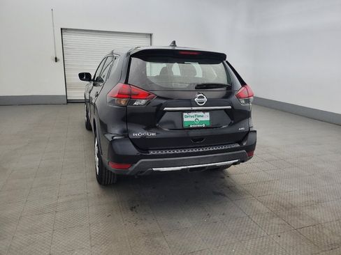 Used 2019 Nissan Rogue S AWD/4WD image 6