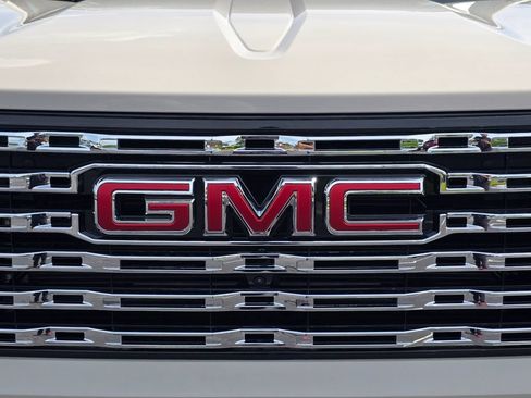 New 2026 GMC Canyon Denali AWD/4WD image 31
