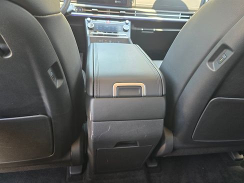 Certified 2024 Hyundai Santa Fe Limited FWD image 24