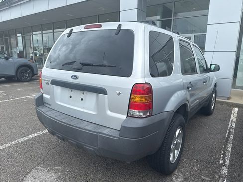Used 2007 Ford Escape XLT FWD image 3