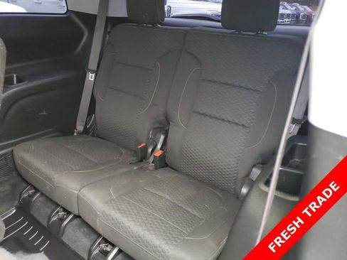 Used 2017 GMC Acadia SLE image 27