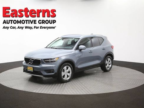 Used 2021 Volvo XC40 T4 Momentum FWD image 55