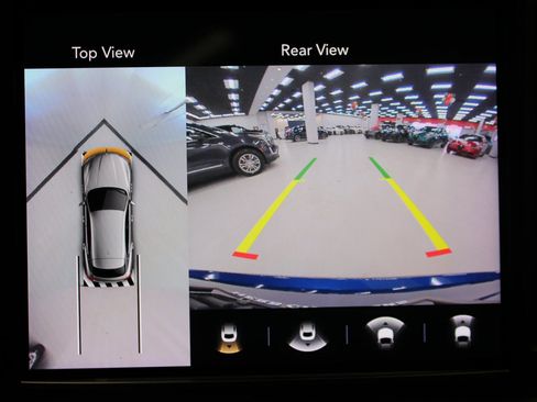 Used 2022 Maserati Levante GT image 32