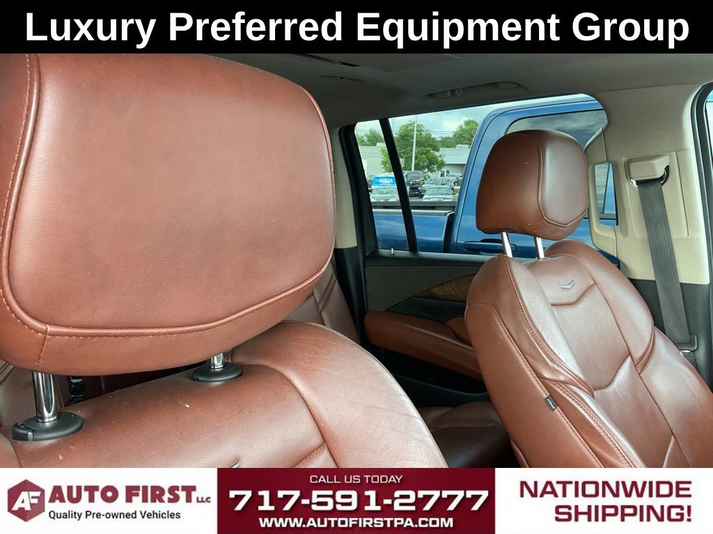 Used 2020 Cadillac Escalade ESV Luxury AWD/4WD image 19