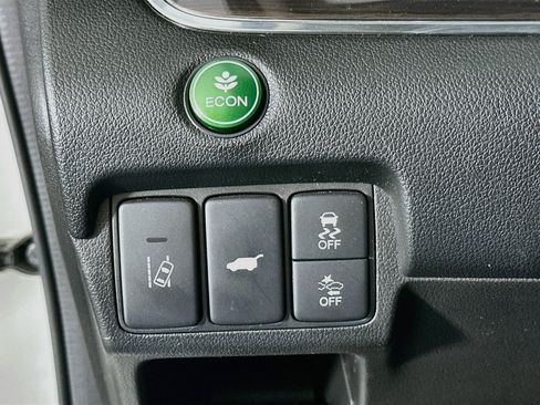 Used 2015 Honda CR-V Touring image 16