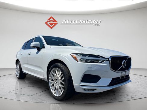 Used 2020 Volvo XC60 T5 Momentum image 11