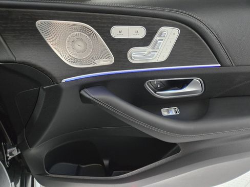 Used 2025 Mercedes-Benz GLE 53 AMG 4MATIC Coupe image 19