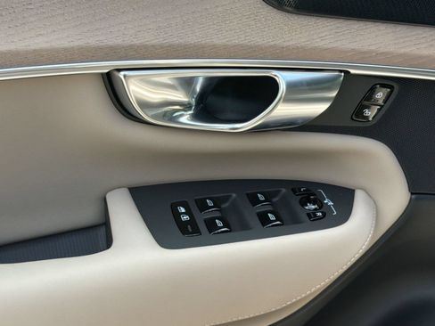 New 2026 Volvo XC90 T8 Ultra w/ Protection Package AWD/4WD image 26