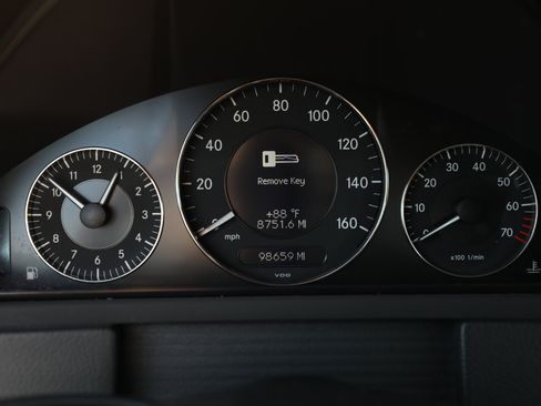 Used 2007 Mercedes-Benz CLK 350 Cabriolet image 20