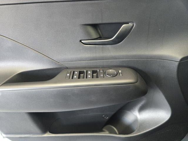 New 2026 Hyundai Kona SE FWD image 16