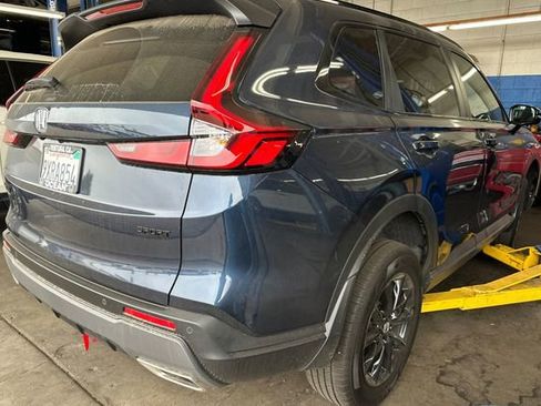 Used 2025 Honda CR-V Sport-L image 5
