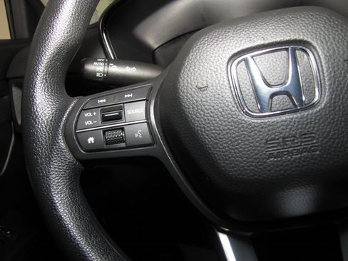Certified 2025 Honda CR-V LX image 5