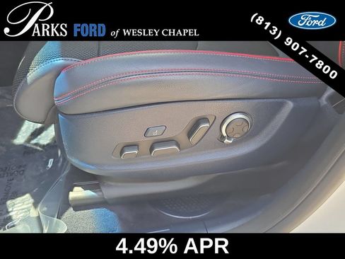 Used 2023 Genesis GV70 2.5T w/ Sport Prestige Package AWD/4WD image 18