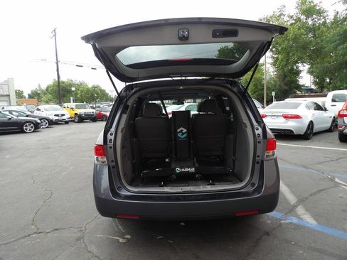 Used 2016 Honda Odyssey EX-L image 12