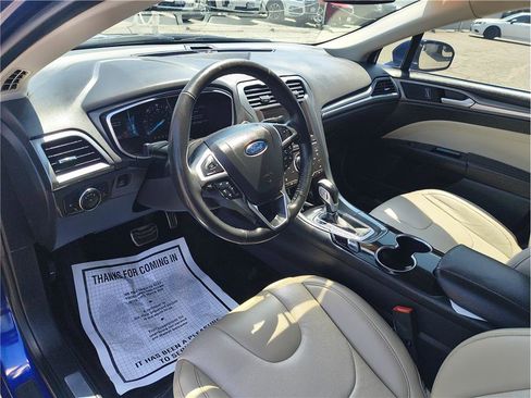 Used 2015 Ford Fusion Energi Titanium FWD image 5