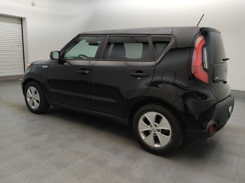 Used 2016 Kia Soul w/ Convenience Package FWD image 3