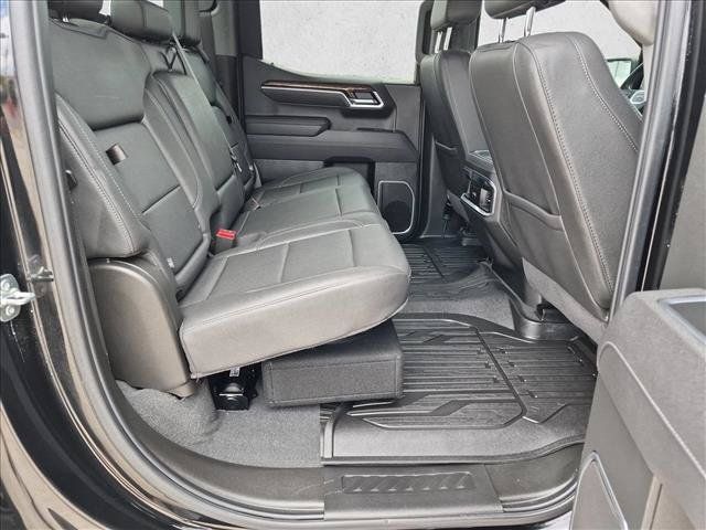 Used 2025 GMC Sierra 1500 Elevation w/ Elevation Premium Package AWD/4WD image 20