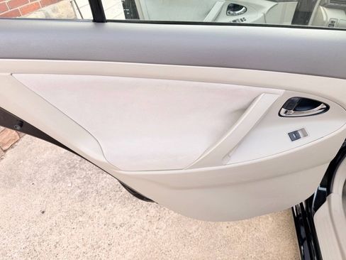 Used 2011 Toyota Camry LE w/ LE Extra-Value Pkg FWD image 13
