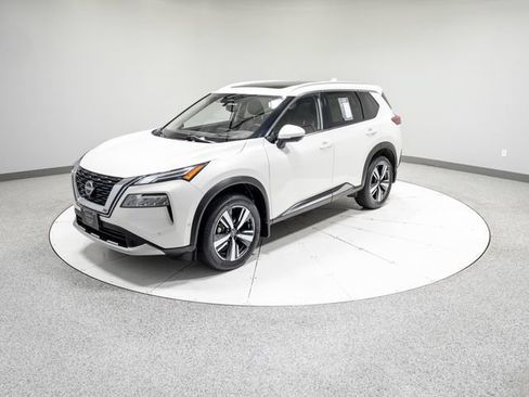 Used 2023 Nissan Rogue Platinum w/ Platinum Premium Package AWD/4WD image 34