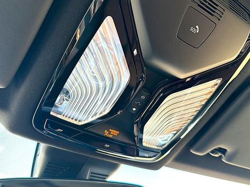 New 2026 BMW 330i Sedan w/ Premium Package RWD image 59