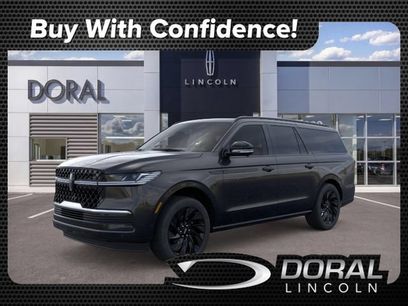 New 2026 Lincoln Navigator L Reserve w/ Jet Appearance Package