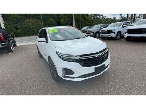 Used 2022 Chevrolet Equinox RS w/ RS Leather Package FWD image 8