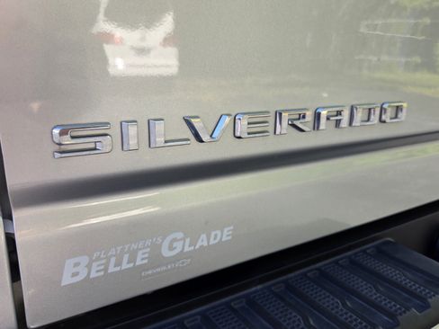 Certified 2022 Chevrolet Silverado 2500 LT w/ Convenience Package AWD/4WD image 14
