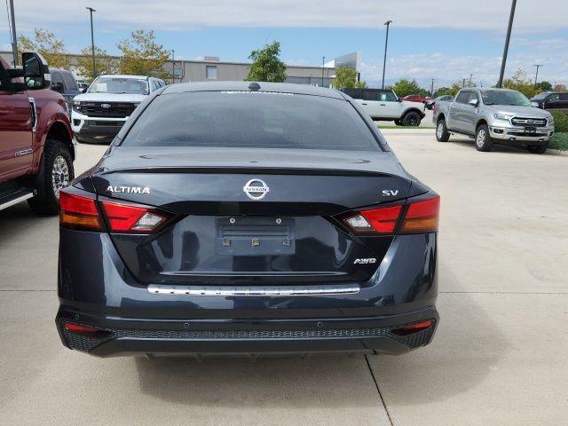 Used 2022 Nissan Altima 2.5 SV AWD/4WD image 3