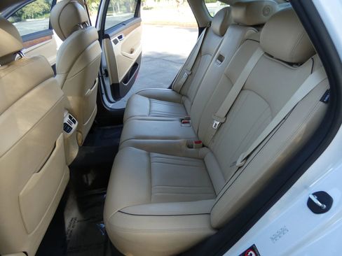 Used 2015 Hyundai Genesis 3.8 w/ Option Group 04 image 48