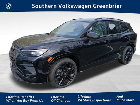 New 2026 Volkswagen Tiguan SE R-Line FWD image 1