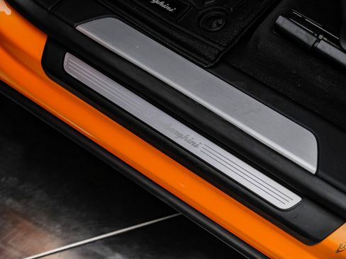 Used 2024 Lamborghini Urus S image 45