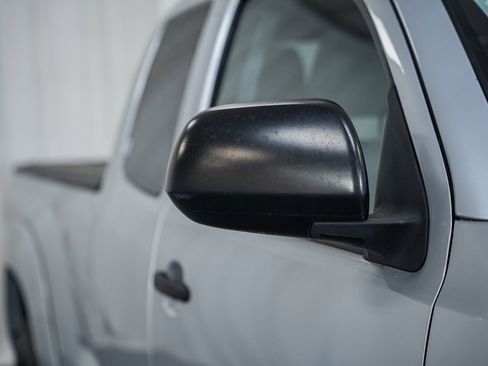 Used 2013 Toyota Tacoma 4x4 Access Cab V6 w/ TRD Off-Road Pkg image 19