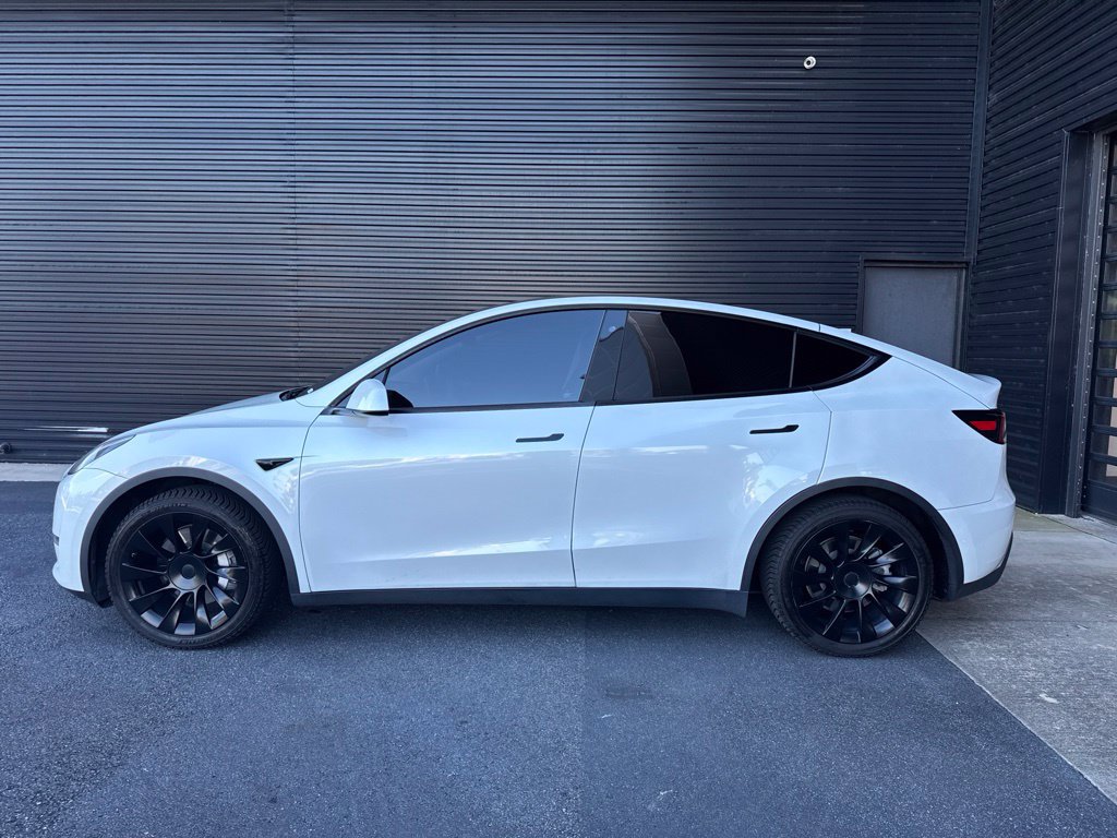 Used 2020 Tesla Model Y Long Range AWD/4WD image 2