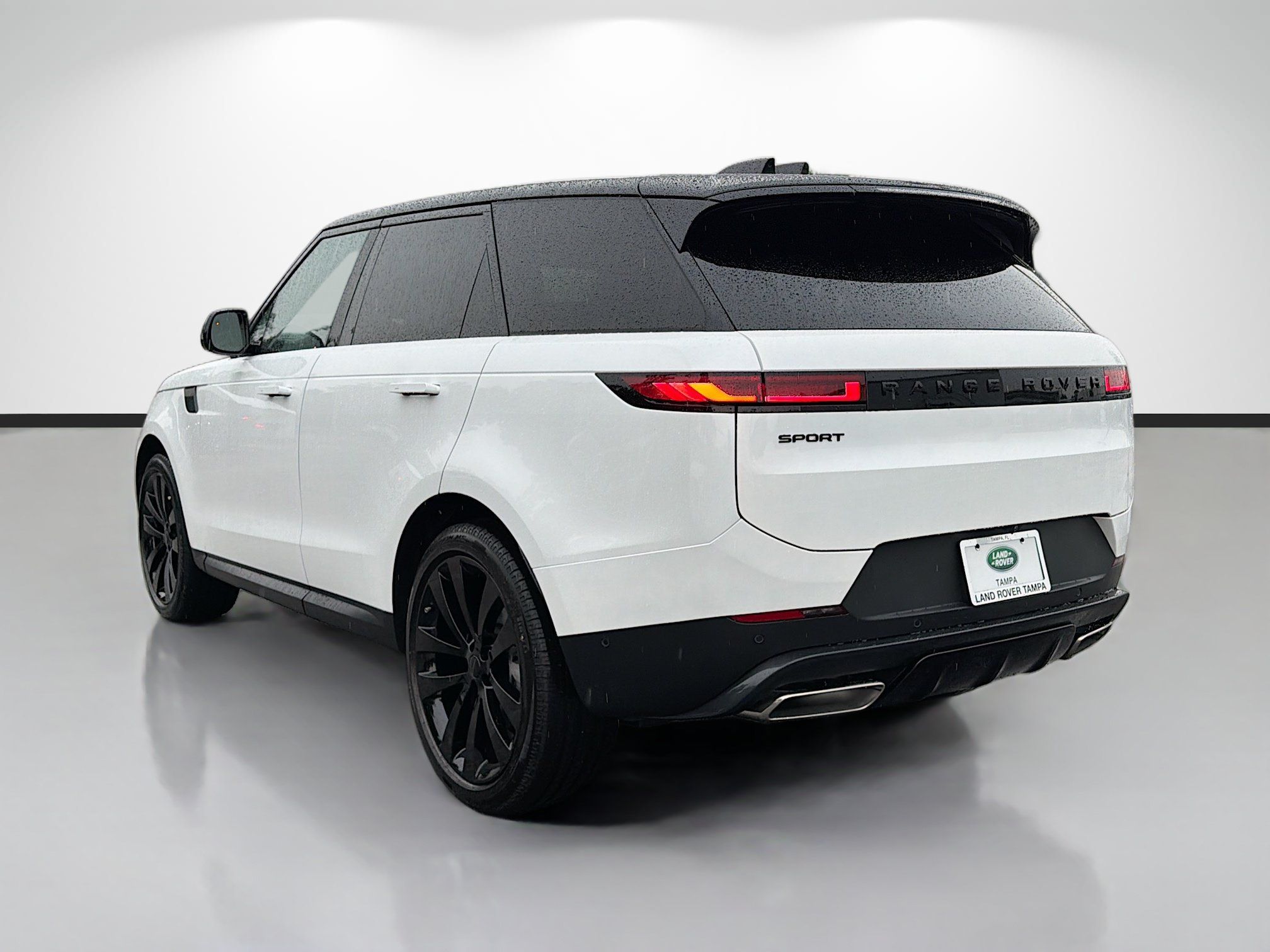 New 2026 Land Rover Range Rover Sport SE AWD/4WD image 3