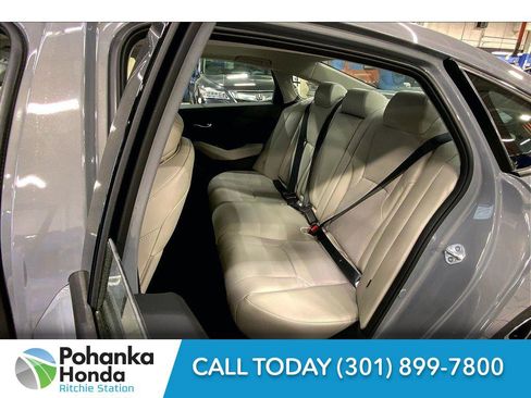 Used 2025 Honda Accord Touring image 11