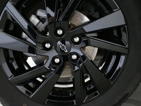 Used 2023 Chevrolet Equinox LS w/ Midnight Edition image 34