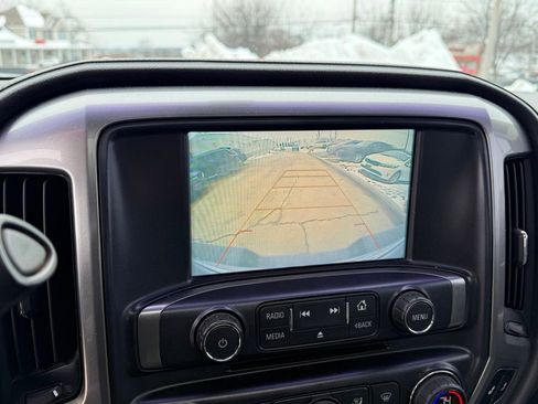 Used 2018 Chevrolet Silverado 1500 LTZ Z71 image 21