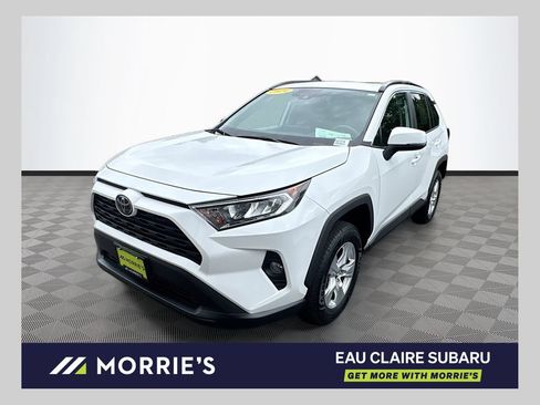 Used 2019 Toyota RAV4 XLE AWD/4WD image 1