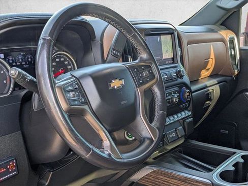 Used 2022 Chevrolet Silverado 3500 High Country w/ Safety Package II image 9